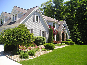 Landscapers and Lawncare Services in South Milwaukee, WI
